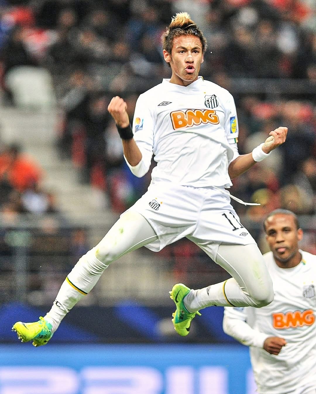 开云平台-重返赛场引爆全场！，内马尔意外战胜加拿大队全场沸腾不已-开云平台